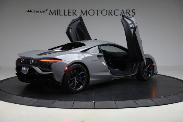 Used 2023 McLaren Artura for sale $184,900 at Miller Motorcars Aston Martin in Greenwich CT 06830 18