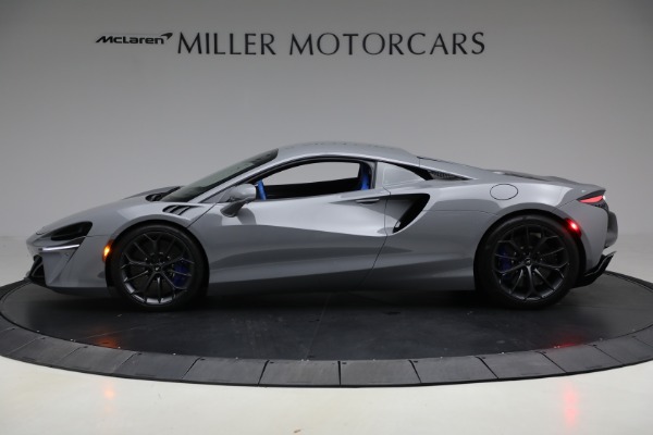 Used 2023 McLaren Artura for sale $184,900 at Miller Motorcars Aston Martin in Greenwich CT 06830 3