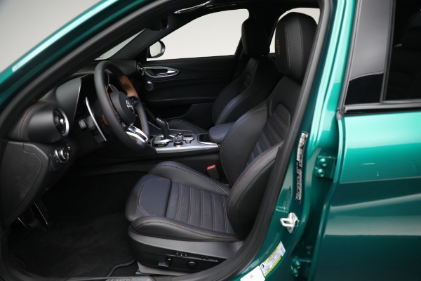New 2025 Alfa Romeo Giulia Intensa for sale $50,568 at Miller Motorcars Aston Martin in Greenwich CT 06830 16