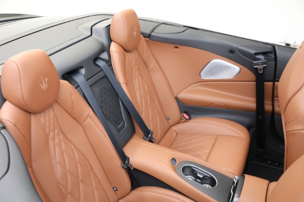 New 2026 Maserati GranCabrio Trofeo for sale $204,195 at Miller Motorcars Aston Martin in Greenwich CT 06830 19