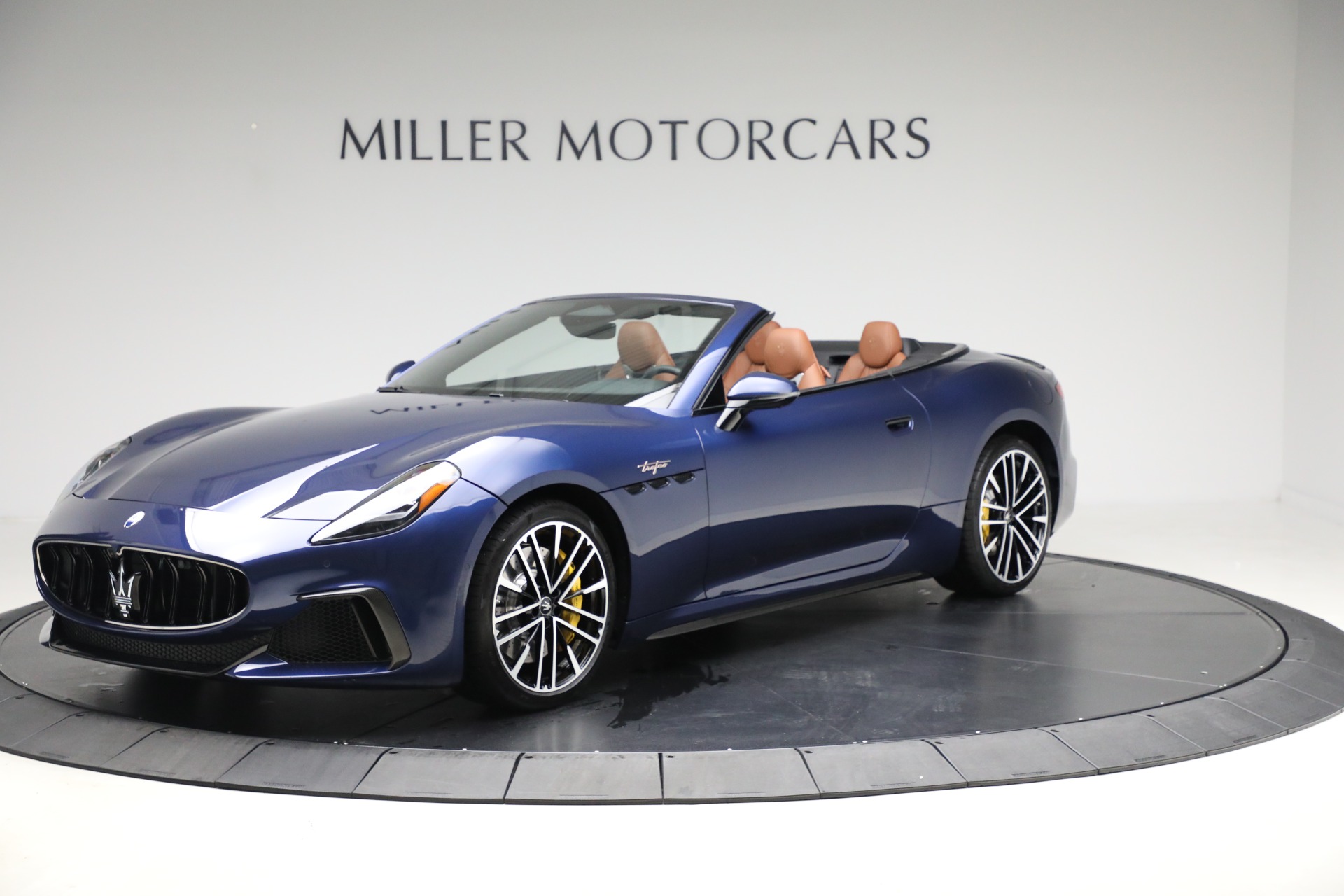 New 2026 Maserati GranCabrio Trofeo for sale $204,195 at Miller Motorcars Aston Martin in Greenwich CT 06830 1