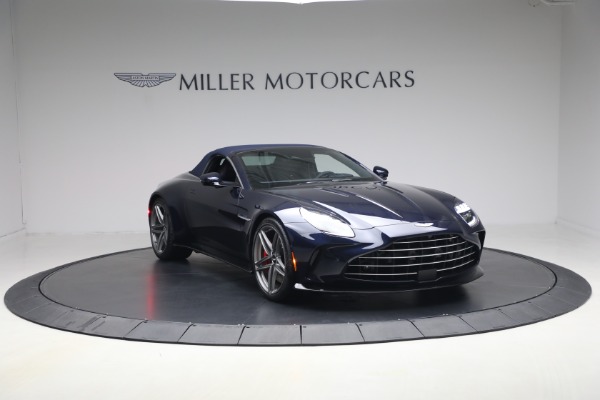 New 2026 Aston Martin Vantage Roadster for sale $253,800 at Miller Motorcars Aston Martin in Greenwich CT 06830 23