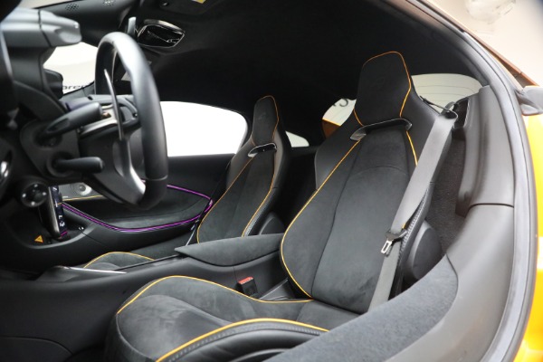 Used 2024 McLaren Artura Performance for sale $192,900 at Miller Motorcars Aston Martin in Greenwich CT 06830 21