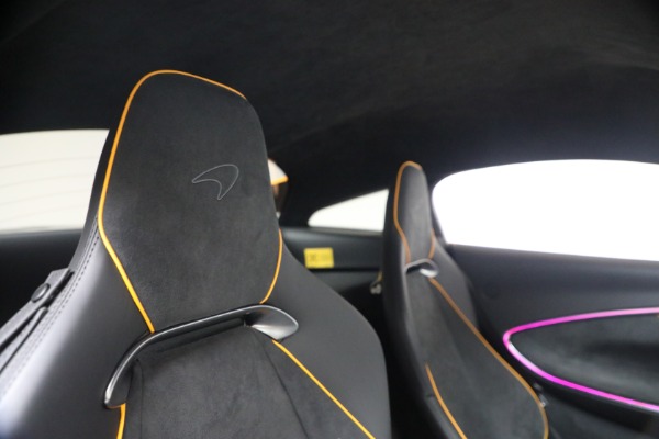 Used 2024 McLaren Artura Performance for sale $192,900 at Miller Motorcars Aston Martin in Greenwich CT 06830 27