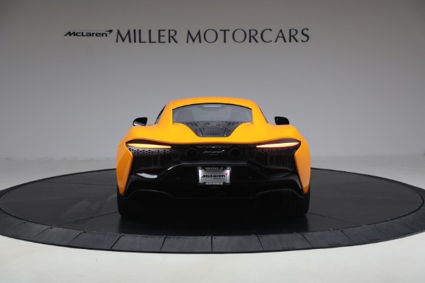 Used 2024 McLaren Artura Performance for sale $192,900 at Miller Motorcars Aston Martin in Greenwich CT 06830 6