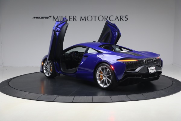 Used 2024 McLaren Artura Vision for sale $197,900 at Miller Motorcars Aston Martin in Greenwich CT 06830 16
