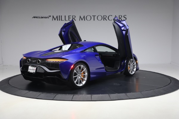 Used 2024 McLaren Artura Vision for sale $197,900 at Miller Motorcars Aston Martin in Greenwich CT 06830 18