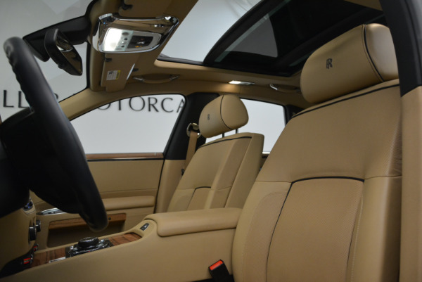 Used 2014 Rolls-Royce Ghost V-Spec for sale Sold at Aston Martin of Greenwich in Greenwich CT 06830 22