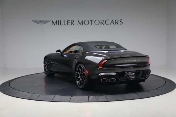 New 2026 Aston Martin Vanquish Volante for sale $581,800 at Miller Motorcars Aston Martin in Greenwich CT 06830 17