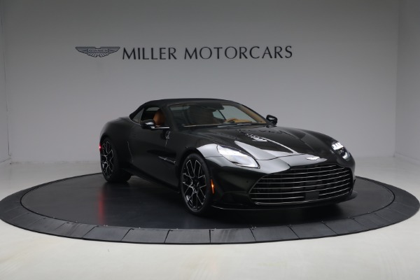 New 2026 Aston Martin Vanquish Volante for sale $581,800 at Miller Motorcars Aston Martin in Greenwich CT 06830 23