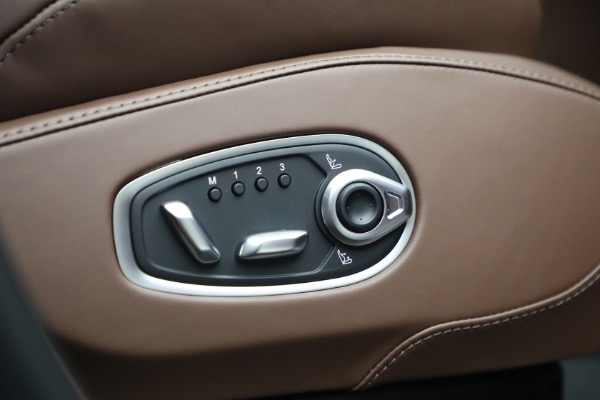 New 2026 Aston Martin DBX S for sale $274,900 at Miller Motorcars Aston Martin in Greenwich CT 06830 28