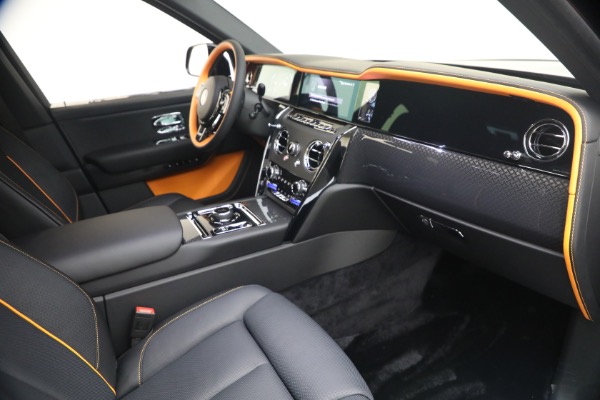 Used 2026 Rolls-Royce Black Badge Cullinan for sale $515,900 at Miller Motorcars Aston Martin in Greenwich CT 06830 20