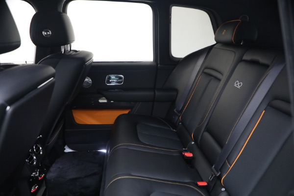 Used 2026 Rolls-Royce Black Badge Cullinan for sale $515,900 at Miller Motorcars Aston Martin in Greenwich CT 06830 24