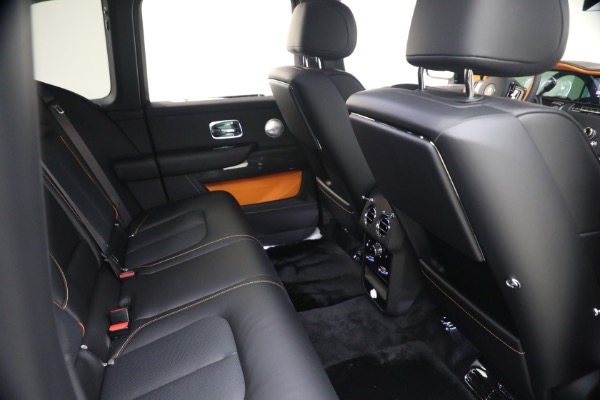 Used 2026 Rolls-Royce Black Badge Cullinan for sale $515,900 at Miller Motorcars Aston Martin in Greenwich CT 06830 26