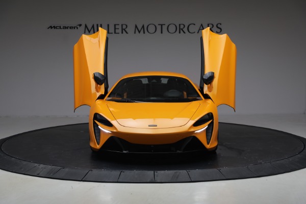 New 2026 McLaren Artura TechLux for sale $314,250 at Miller Motorcars Aston Martin in Greenwich CT 06830 13
