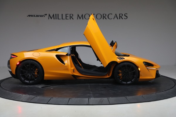 New 2026 McLaren Artura TechLux for sale $314,250 at Miller Motorcars Aston Martin in Greenwich CT 06830 18