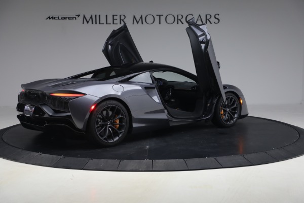 Used 2024 McLaren Artura Performance for sale $191,900 at Miller Motorcars Aston Martin in Greenwich CT 06830 19