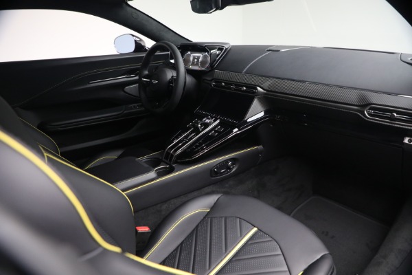 New 2026 Aston Martin Vantage S for sale $265,300 at Miller Motorcars Aston Martin in Greenwich CT 06830 18
