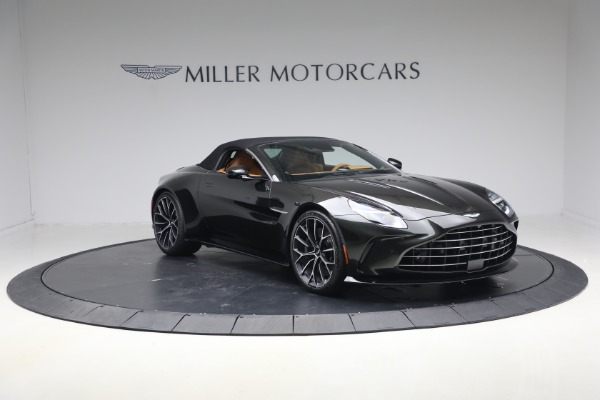 New 2026 Aston Martin Vantage Roadster for sale $265,600 at Miller Motorcars Aston Martin in Greenwich CT 06830 23