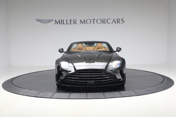 New 2026 Aston Martin Vantage Roadster for sale $265,600 at Miller Motorcars Aston Martin in Greenwich CT 06830 24