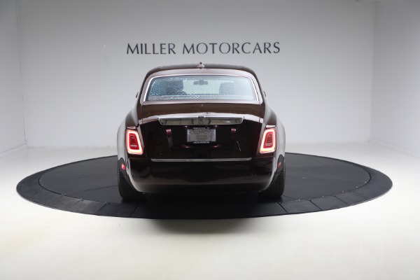 Used 2018 Rolls-Royce Phantom EWB for sale $309,900 at Miller Motorcars Aston Martin in Greenwich CT 06830 6