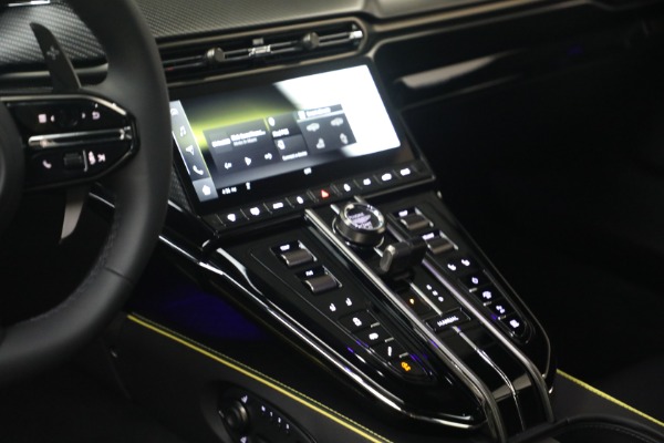 New 2026 Aston Martin Vantage S for sale $247,500 at Miller Motorcars Aston Martin in Greenwich CT 06830 21