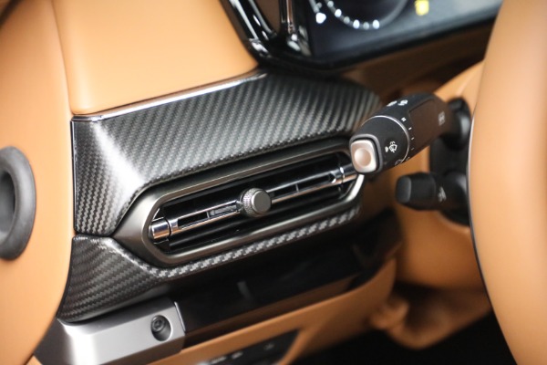 New 2026 Aston Martin Vantage S for sale $249,200 at Miller Motorcars Aston Martin in Greenwich CT 06830 22