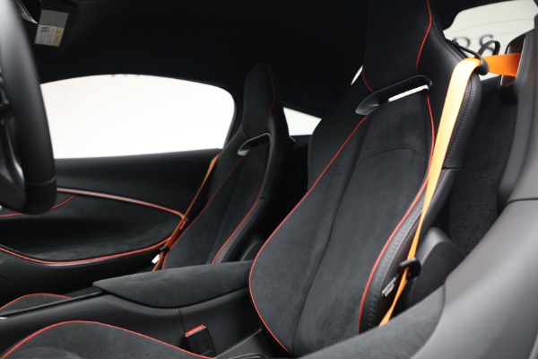 New 2026 McLaren Artura Performance for sale $305,700 at Miller Motorcars Aston Martin in Greenwich CT 06830 20