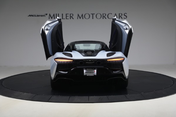 New 2026 McLaren Artura Spider Performance for sale $345,150 at Miller Motorcars Aston Martin in Greenwich CT 06830 17