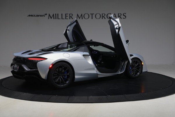 New 2026 McLaren Artura Spider Performance for sale $345,150 at Miller Motorcars Aston Martin in Greenwich CT 06830 18