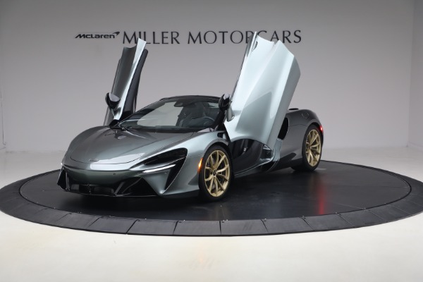 New 2026 McLaren Artura Spider Performance for sale $337,300 at Miller Motorcars Aston Martin in Greenwich CT 06830 13