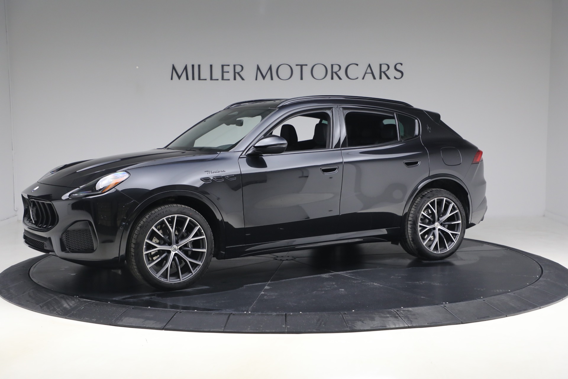 Used 2026 Maserati Grecale Modena V6 for sale $79,881 at Miller Motorcars Aston Martin in Greenwich CT 06830 1