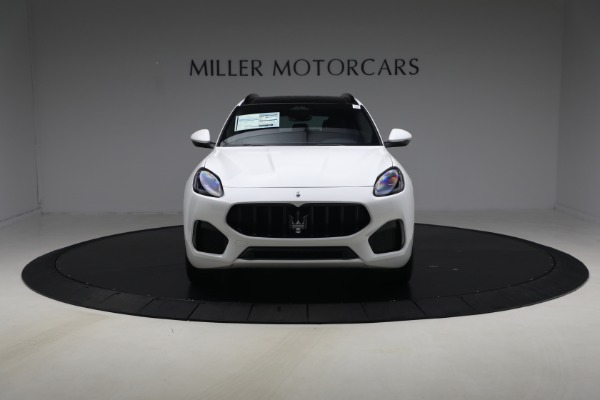 Used 2026 Maserati Grecale Modena for sale $81,370 at Miller Motorcars Aston Martin in Greenwich CT 06830 12