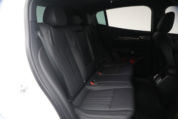 Used 2026 Maserati Grecale Modena for sale $81,370 at Miller Motorcars Aston Martin in Greenwich CT 06830 19