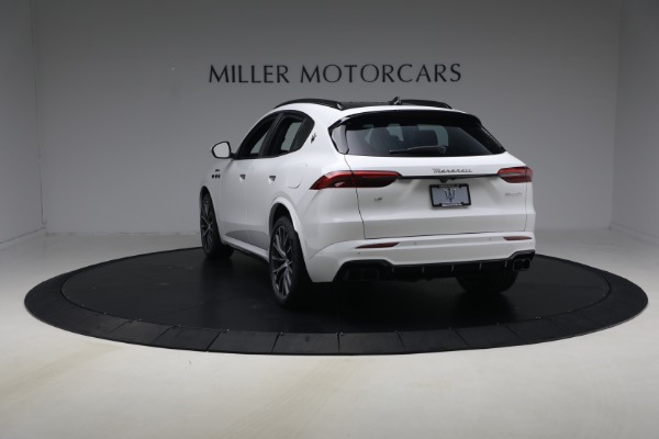 Used 2026 Maserati Grecale Modena for sale $81,370 at Miller Motorcars Aston Martin in Greenwich CT 06830 5