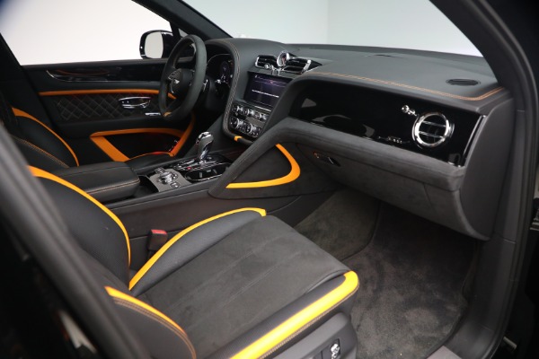 Used 2023 Bentley Bentayga Speed for sale $181,900 at Miller Motorcars Aston Martin in Greenwich CT 06830 26