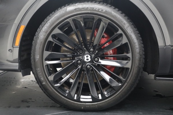 Used 2022 Bentley Bentayga Speed for sale $161,900 at Miller Motorcars Aston Martin in Greenwich CT 06830 13