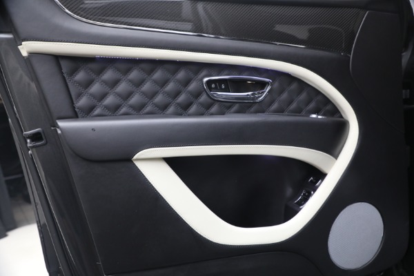 Used 2022 Bentley Bentayga Speed for sale $161,900 at Miller Motorcars Aston Martin in Greenwich CT 06830 14