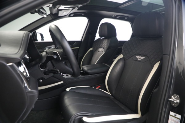 Used 2022 Bentley Bentayga Speed for sale $161,900 at Miller Motorcars Aston Martin in Greenwich CT 06830 17