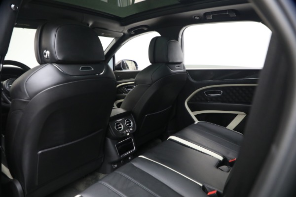 Used 2022 Bentley Bentayga Speed for sale $161,900 at Miller Motorcars Aston Martin in Greenwich CT 06830 18
