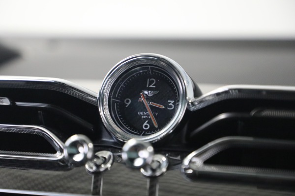 Used 2022 Bentley Bentayga Speed for sale $161,900 at Miller Motorcars Aston Martin in Greenwich CT 06830 21