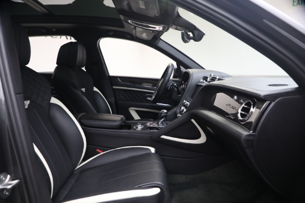 Used 2022 Bentley Bentayga Speed for sale $161,900 at Miller Motorcars Aston Martin in Greenwich CT 06830 23