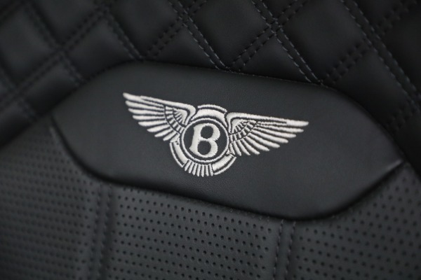 Used 2022 Bentley Bentayga Speed for sale $161,900 at Miller Motorcars Aston Martin in Greenwich CT 06830 27