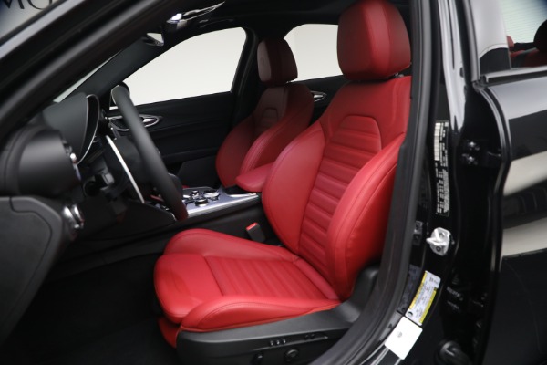 New 2026 Alfa Romeo Giulia VELOCE for sale $57,041 at Miller Motorcars Aston Martin in Greenwich CT 06830 14