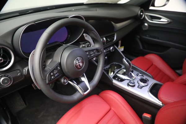 New 2026 Alfa Romeo Giulia VELOCE for sale $57,041 at Miller Motorcars Aston Martin in Greenwich CT 06830 15
