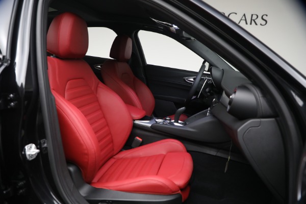 New 2026 Alfa Romeo Giulia VELOCE for sale $57,041 at Miller Motorcars Aston Martin in Greenwich CT 06830 19