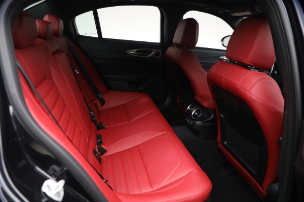 New 2026 Alfa Romeo Giulia VELOCE for sale $57,041 at Miller Motorcars Aston Martin in Greenwich CT 06830 20
