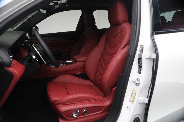 New 2026 Maserati Grecale Modena for sale $99,195 at Miller Motorcars Aston Martin in Greenwich CT 06830 15