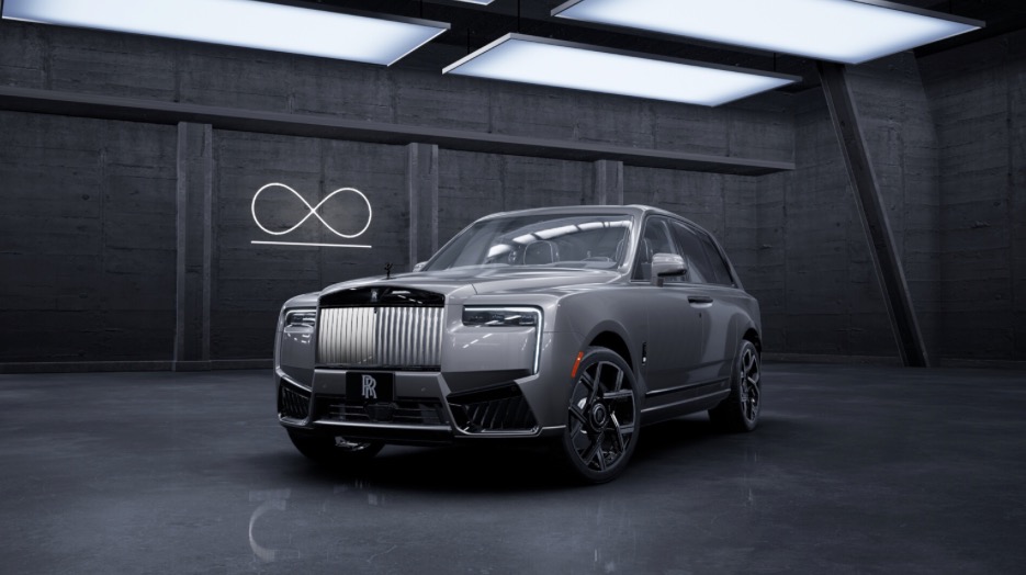New 2026 Rolls-Royce Black Badge Cullinan for sale $571,000 at Miller Motorcars Aston Martin in Greenwich CT 06830 1