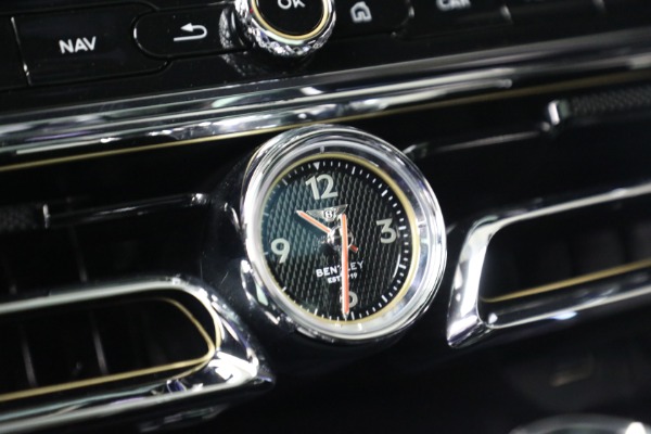 Used 2023 Bentley Flying Spur V8 for sale $143,900 at Miller Motorcars Aston Martin in Greenwich CT 06830 23